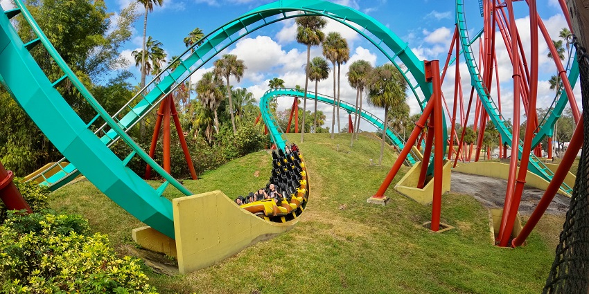 Dream World is one of the best amusement and water parks in Bhopal for kids and adults.