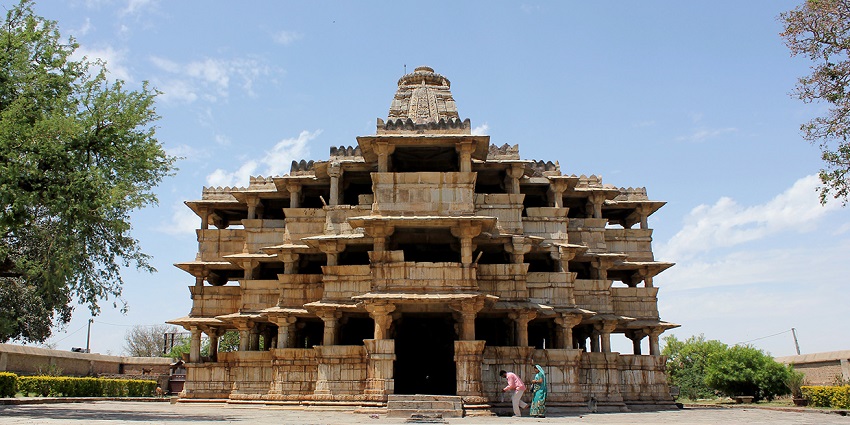 Dungarpur, among the best places to visit in Rajasthan in August, beckons history buffs.