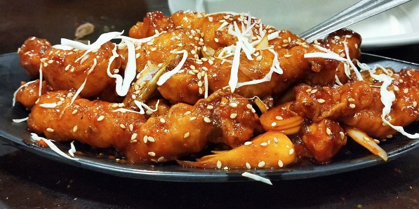 A delicious view of unique fusion dishes and innovative cuisine at Dwarka Delights.