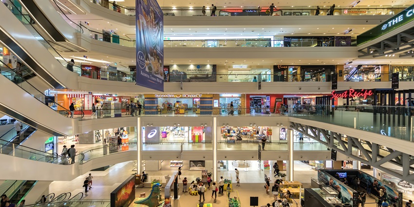 A picture of a shopping centre in Jalandhar with various brand stores visible