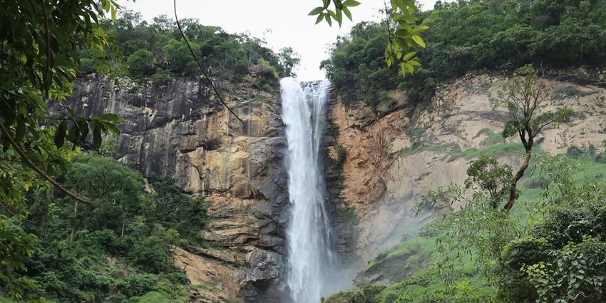 A glimpse of the serene Ekagudi Waterfall, a tourist hotspot near Balda Caves Odisha.