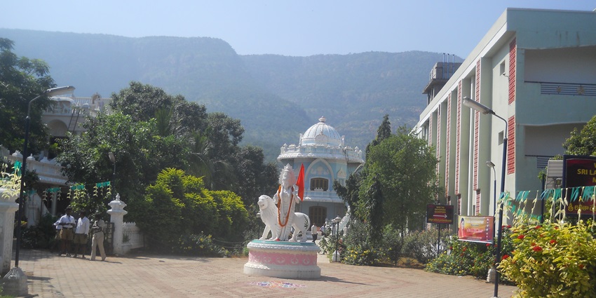 Bharat Mata Temple with colorful statue and peaceful ashram surroundings–places to visit in eluru