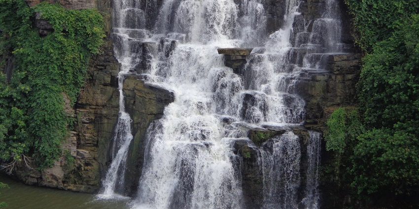 Relax and enjoy the majestic Ethipothala Waterfall on your trip to Andhra Pradesh, India.