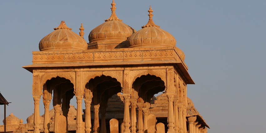 Vyas Chhatri in Jaisalmer, a peaceful site and beautiful thing to see in Jaisalmer.