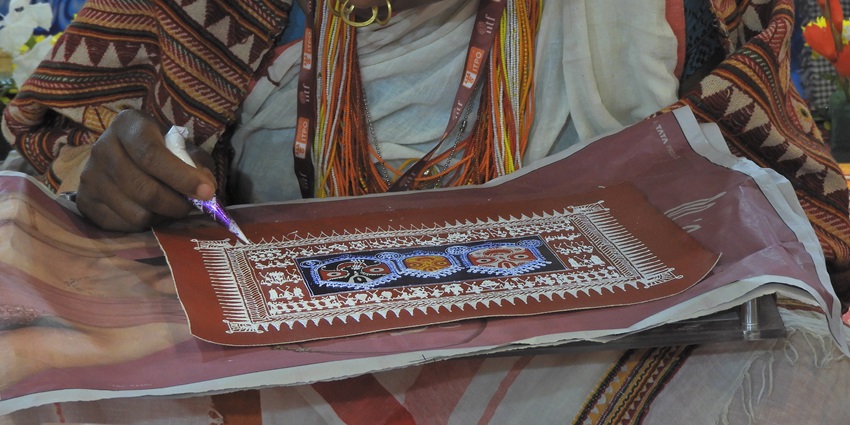 Exploring and buying local handicrafts is one of the best things to do in Bhatinda