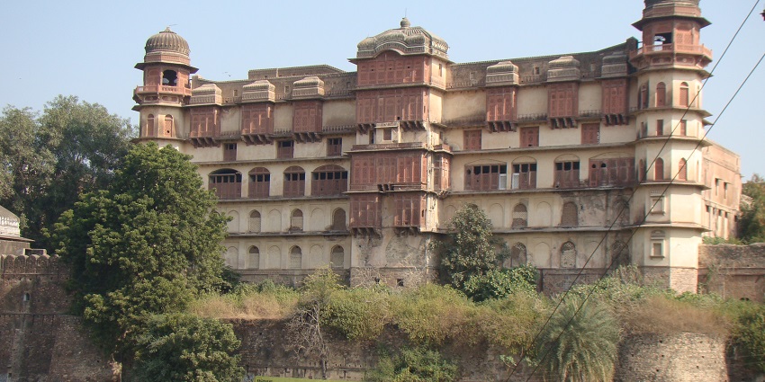 Exquisite architecture of Garh Palace, a must-see gem among things to see in Kota.
