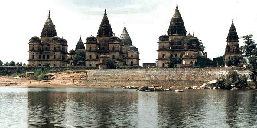 A picture of the Cenotaphs, one of the best things to see in Orchha.