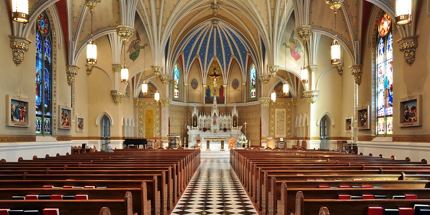 Exploring this church with exotic architecture is one of the best things to do in Mapusa.