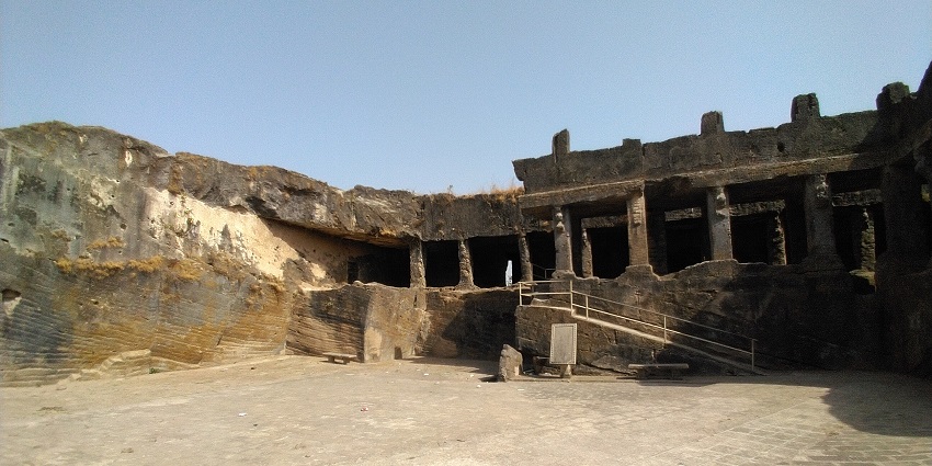 Khapra Kodia is the first attraction that you get to explore among the Junagadh Caves.