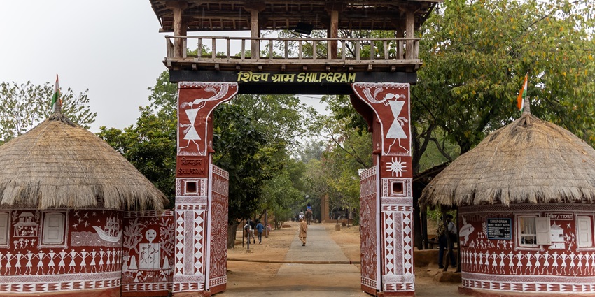 Exploring the Shilpgram Village is one of the best things to do in Udaipur in December.