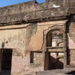 Front view of Loharu Fort with mixed style of architecture.