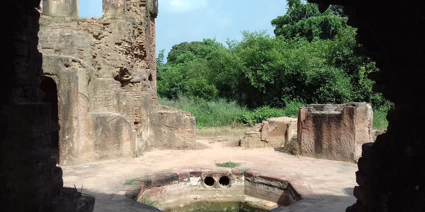 Witness the ancient ruins of Fatehgarh Fort - one of the places to visit near Ajmer Fort.