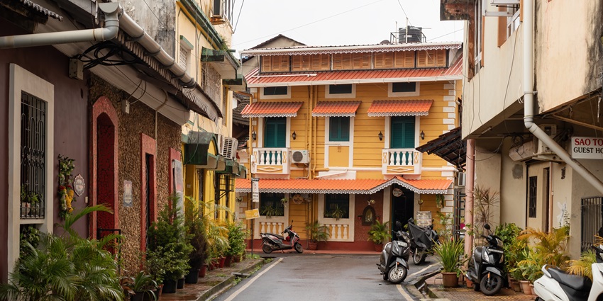 Fountainhas Latin Quarter is one of the most famous places to visit in Panjim for couples.