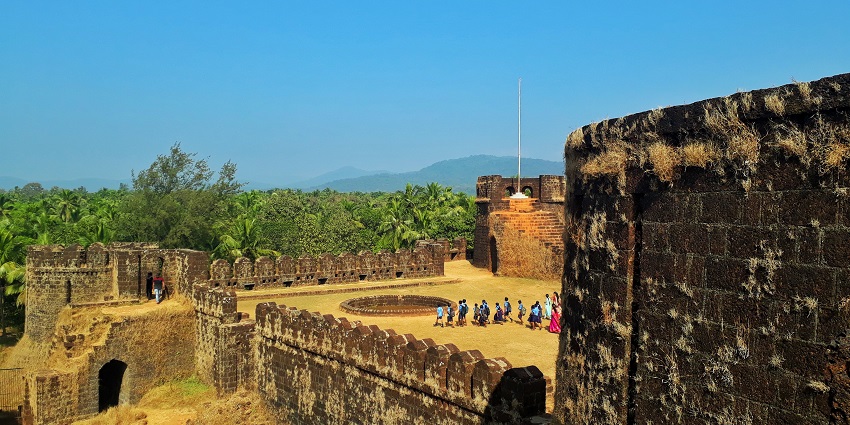 Fort Ajra, a historic site, is among the best places near Bhimgad Wildlife Sanctuary.