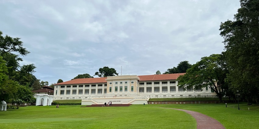 A glimpse of the Fort Canning Park elegantly nestled on the sprawling lush green garden.