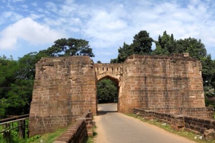 A glimpse of the ruins and rustic charm of a tourist attraction in the region of Cuttack.