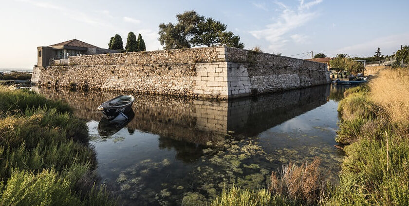 Explore the forts in Haryana to delve into the rich history.