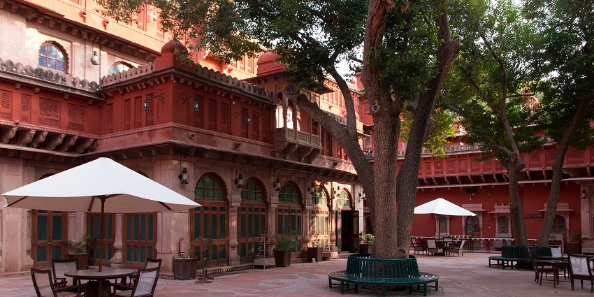 The majestic Gajner Palace, a popular destination near Gajner Wildlife Sanctuary.