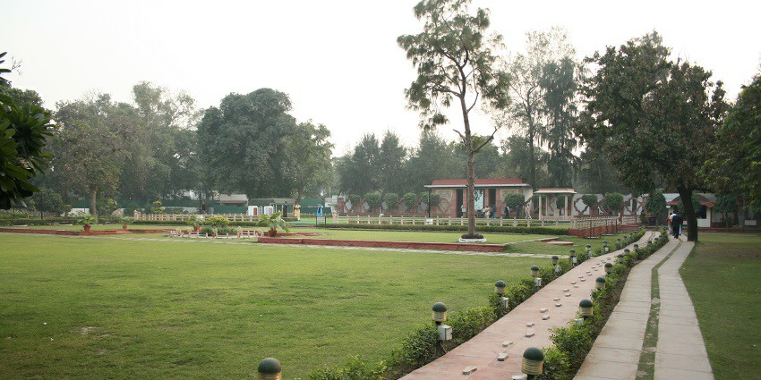 One of the best places to visit in CP for couples who are history buffs is Gandhi Museum,