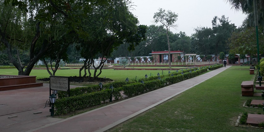 The beautiful garden and entrance of the famous National Gandhi Museum in India.