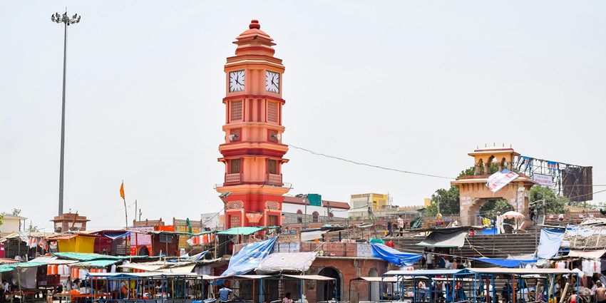 Clock Tower in Garhmukteshwar, one of the best places to visit near Delhi within 200 kms.
