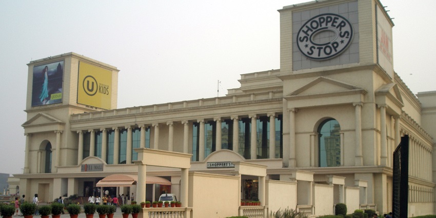 A picture of a mall in Ghaziabad, which is one of the best weekend places near Faridabad