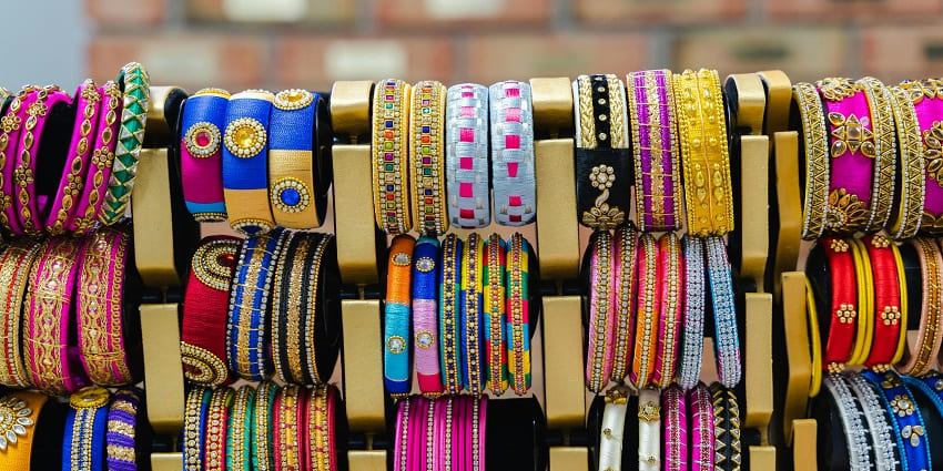 A picture of a local stall selling authentic women's accessories in a market