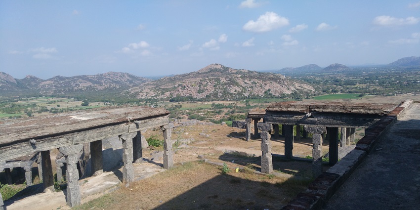 The Gingee Fort is one of the most amazing places to visit in Tirupati within 200 kms.