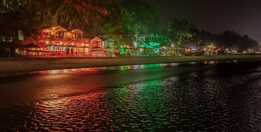 Palolem Beach is a splendid sight to watch at night with its bright lights and glistening waters