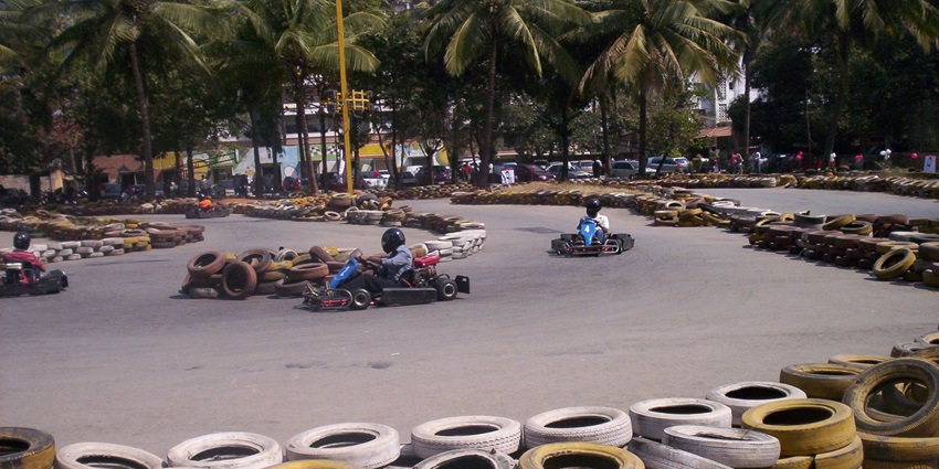 Panoramic image of the Goa karting track surrounded by the lush beautiful trees and garden