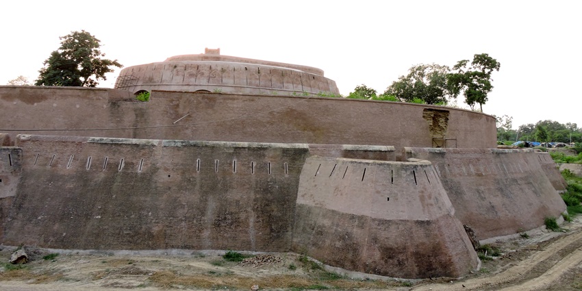 The ancient Gobindgarh Fort, consisting of several exhibitions and cultural events.