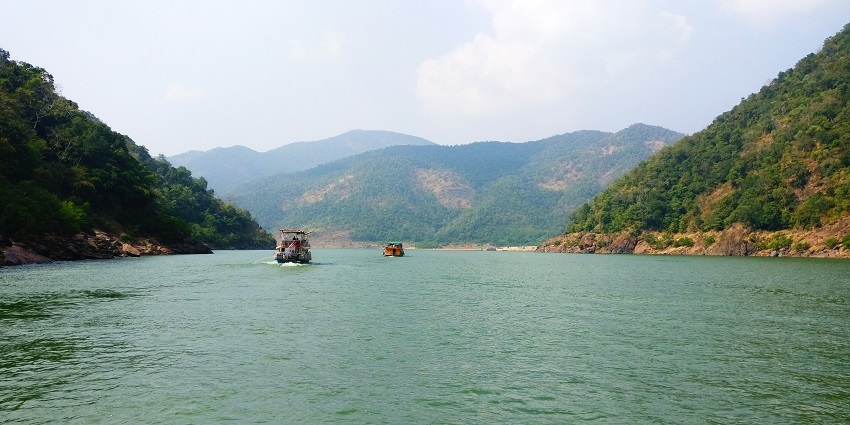 Scenic view of Godavari Papi Hills, showcasing lush greenery and serene landscapes.