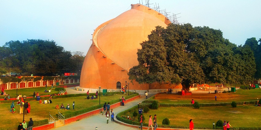 An aerial view of Golghar, one of the top places to visit near the Hariharnath Temple.