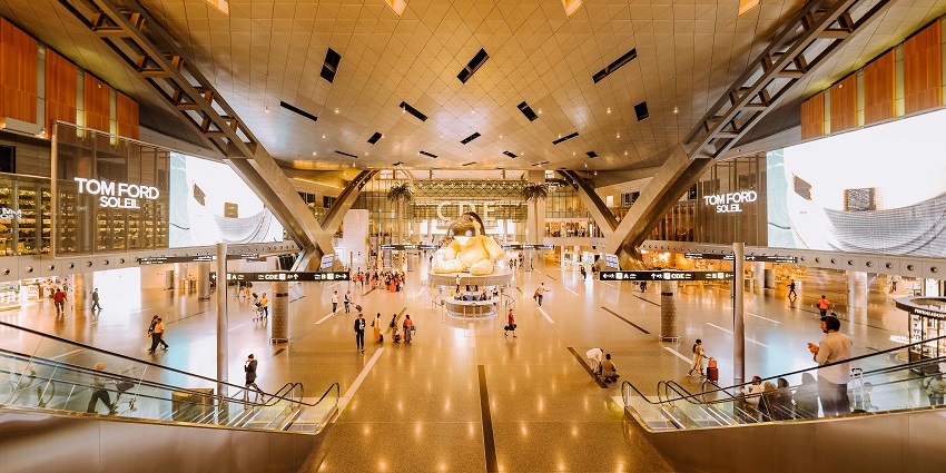 With all-glass façade on the exterior, this is among the best shopping malls in Ludhiana.