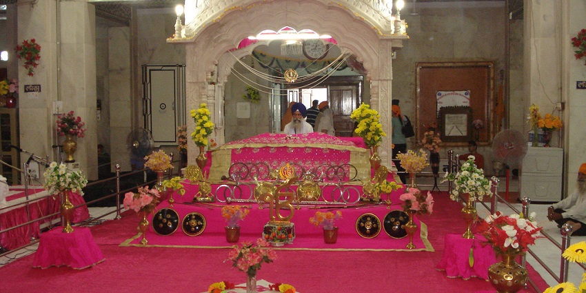 Gurudwara Paonta Sahib is a religious shrine where people of all religions are welcomed.