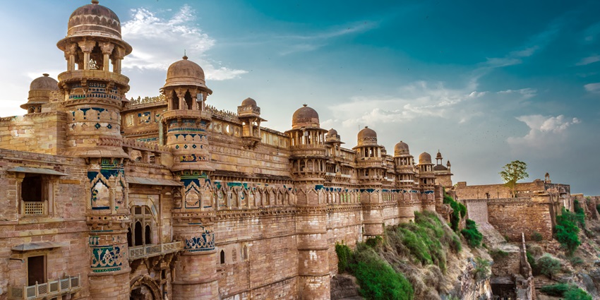 Front view of Gwalior Fort, a popular destination near Gujari Mahal Archaeological Museum