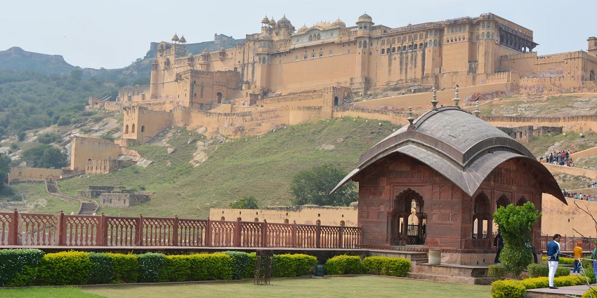 An image showing Gyan Museum, one of the Historical Museums in Jaipur from Rajasthan