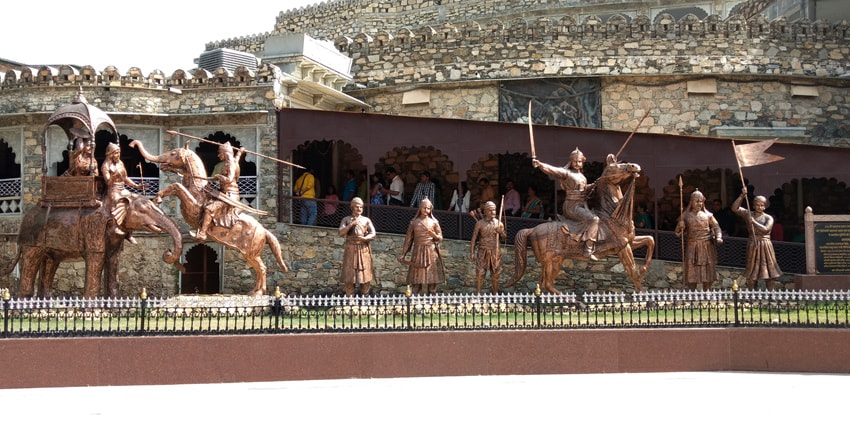 Haldighati Museum showcases rich history, a popular destination near Shrinathji Temple.