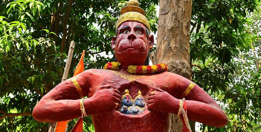 The Hanuman temples in Gujarat feature the Hanuman statue, a peaceful sight.