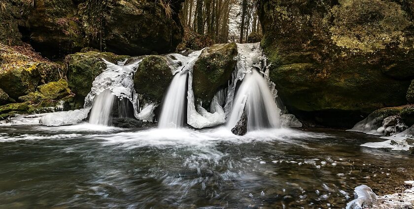 A scenic image showcasing the beautiful view of a cascading site in Karnataka.