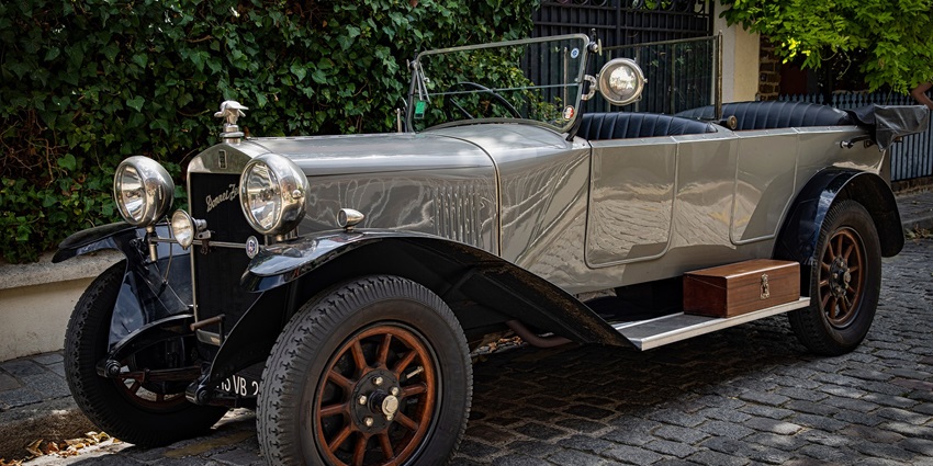 A vintage car at the heritage transport museum - one of the places to visit near Bhiwadi.