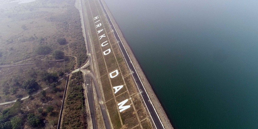 Hirakud Dam is one of the largest dams and best places near Ushakothi Wildlife Sanctuary.