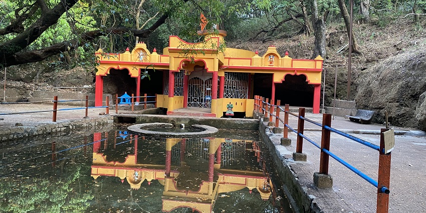 Shirgaonkar Point with tranquil valleys, one of the best places to visit in Amboli.
