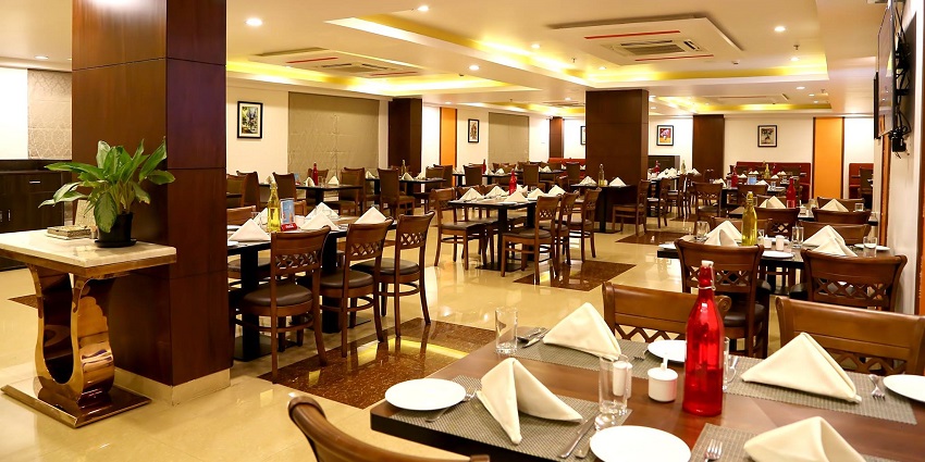Unique bridge-restaurant in Kurnool, Andhra Pradesh, offering dining with picturesque views.