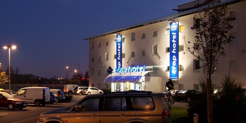 Beautiful image of a hotel taken during the evening in the idyllic city.