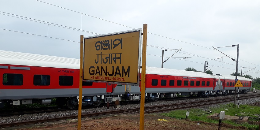 A train travelling on the tracks near Panchu Pandav Caves at Ganjam Railway Station in Odisha