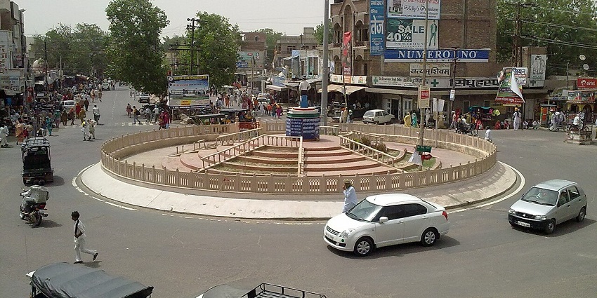 image of a top side view of bhagat singh chowk in Hanumanagrh - you can reach Bhatner from Hanumanagrh