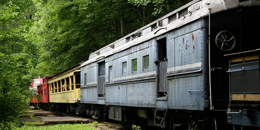 A glimpse of a train, one of the most convenient and budgeted ways to reach Rajasthan.