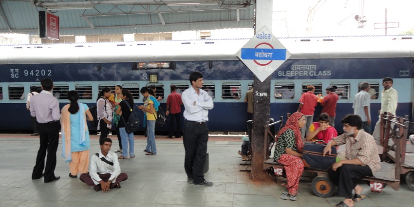 The nearest railway junction from Poicha temple, Gujarat.