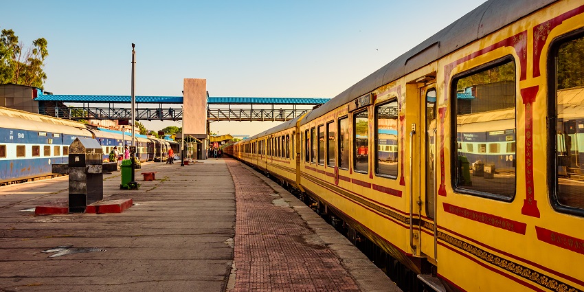 Jaisalmer Railway Station, nearest railway station to Jaisalmer War Museum Thaiyat